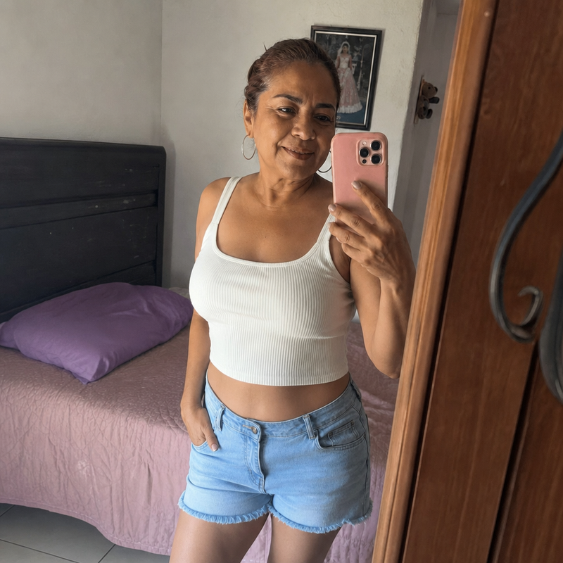 Laura, 52 · Guadalajara